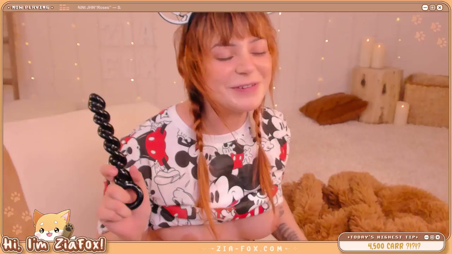 Gallery image thumbnail from ZiaFox's myfreecams stream on, 07/04/2024, 02:28 image 16 of 20