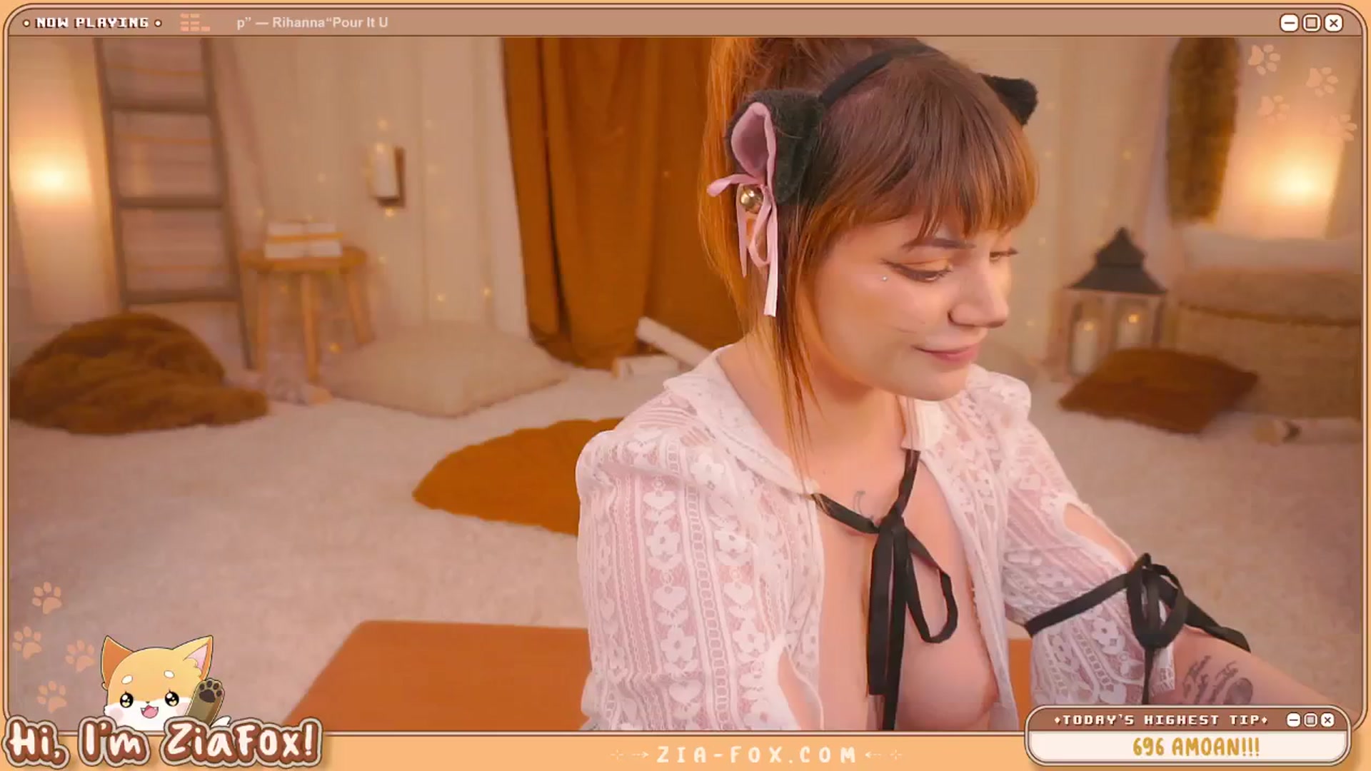 Gallery image thumbnail from ZiaFox's myfreecams stream on, 07/27/2024, 03:33 image 13 of 20