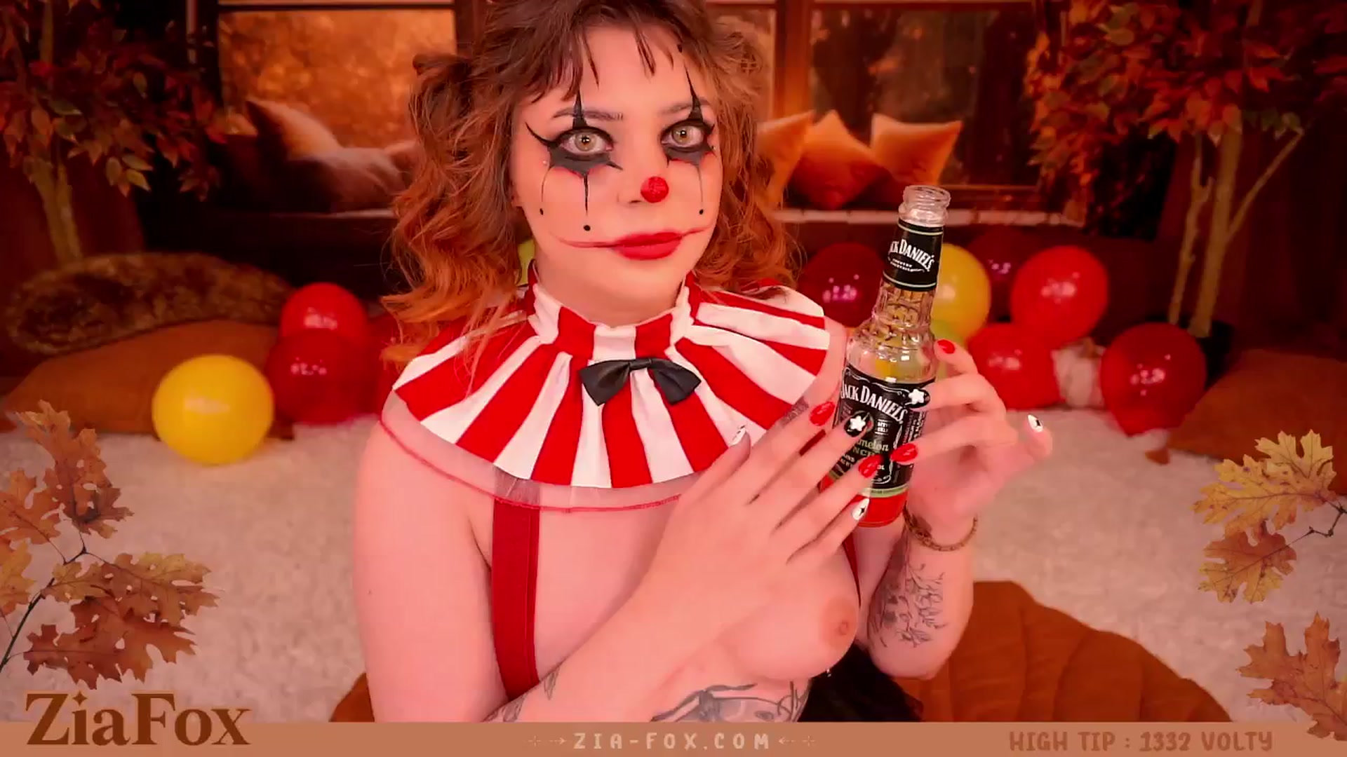 Gallery image thumbnail from ZiaFox's myfreecams stream on, 10/05/2024, 04:06 image 3 of 20