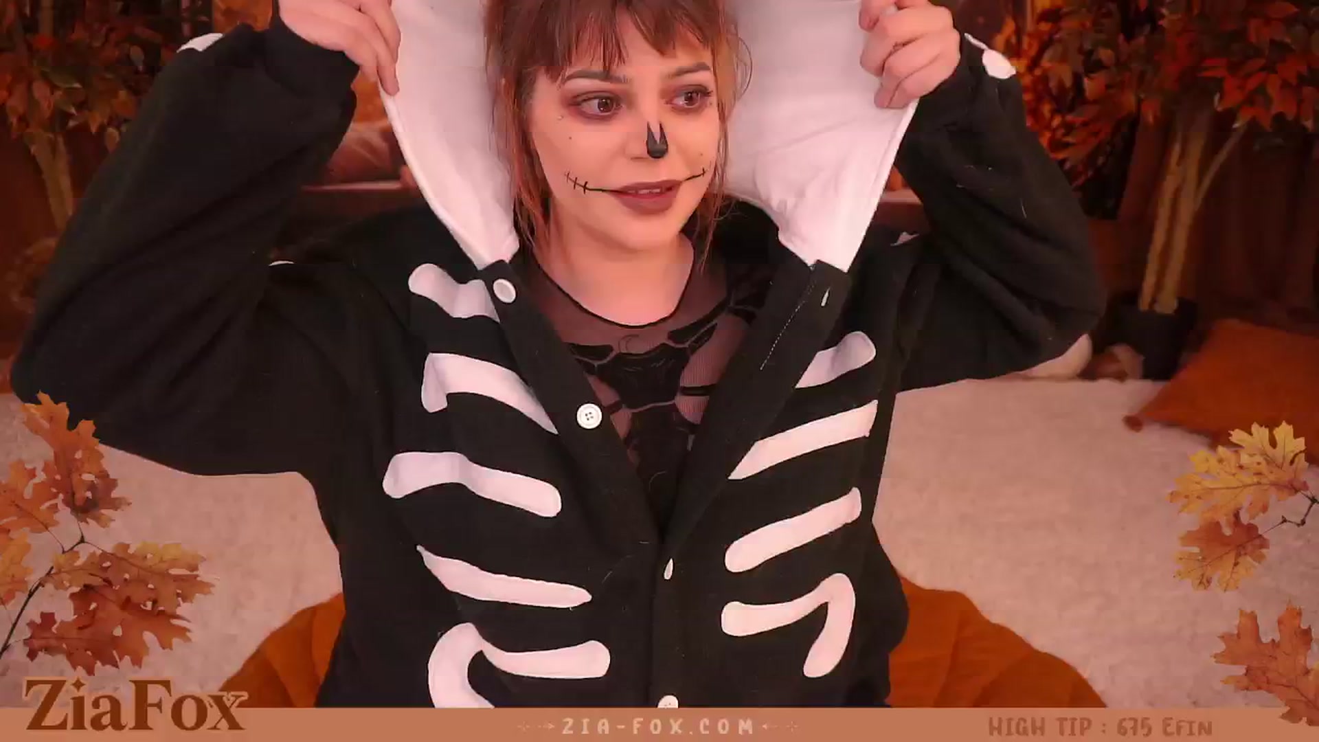 Gallery image thumbnail from ZiaFox's myfreecams stream on, 10/07/2024, 03:47 image 6 of 20