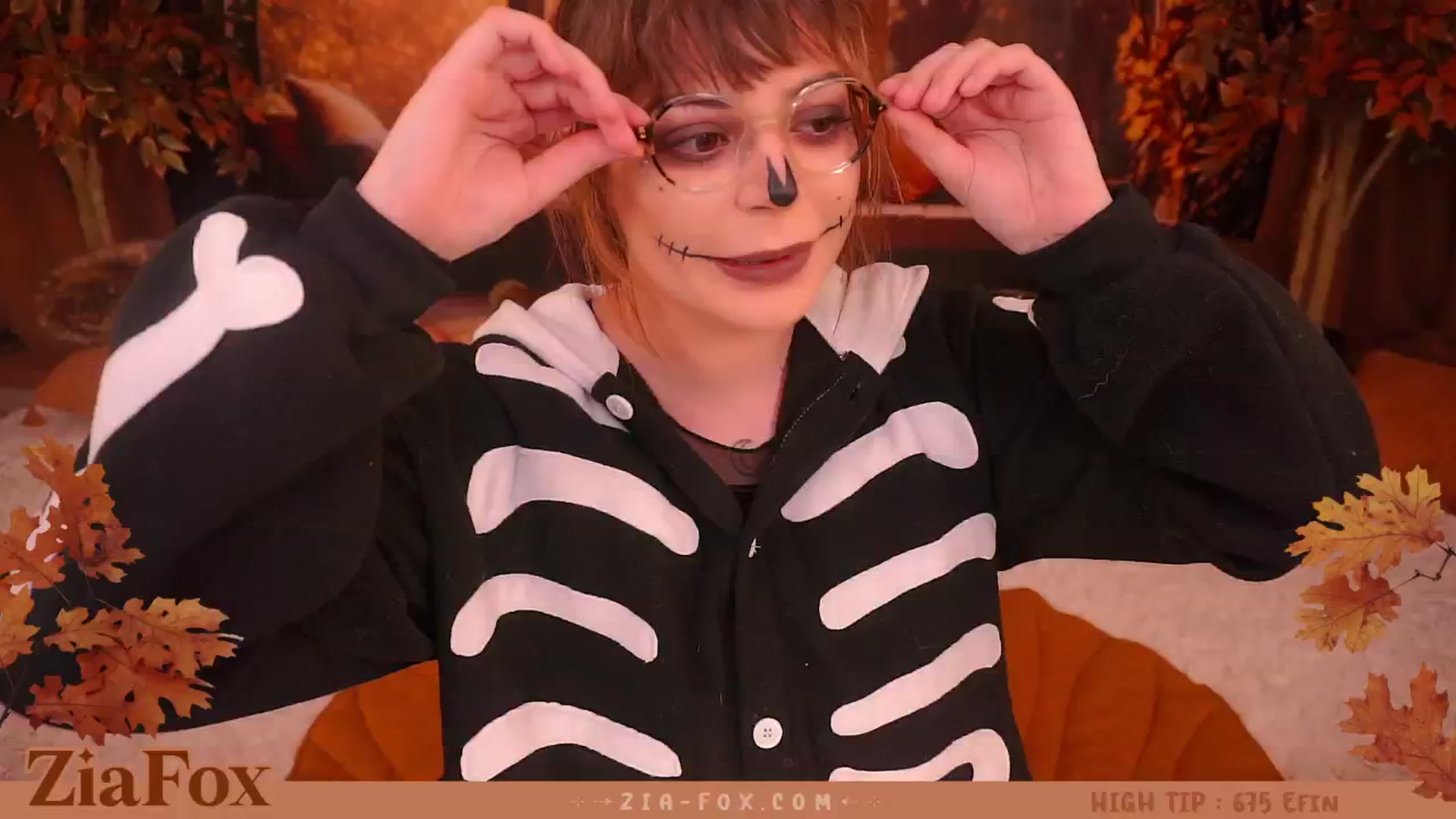 Gallery image thumbnail from ZiaFox's myfreecams stream on, 10/07/2024, 03:47 image 15 of 20