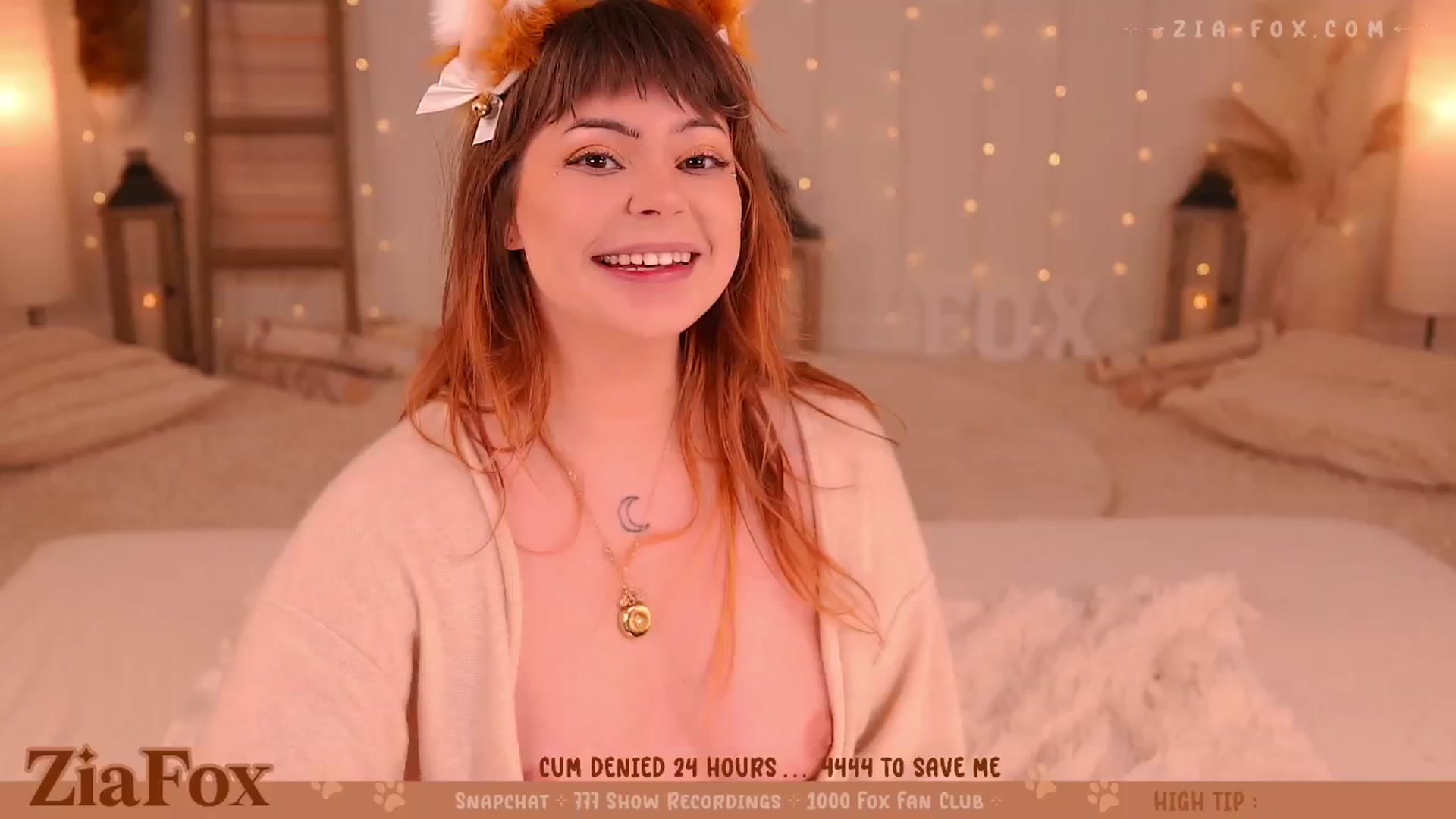 Gallery image thumbnail from ZiaFox's myfreecams stream on, 11/16/2024, 24:01 image 15 of 20