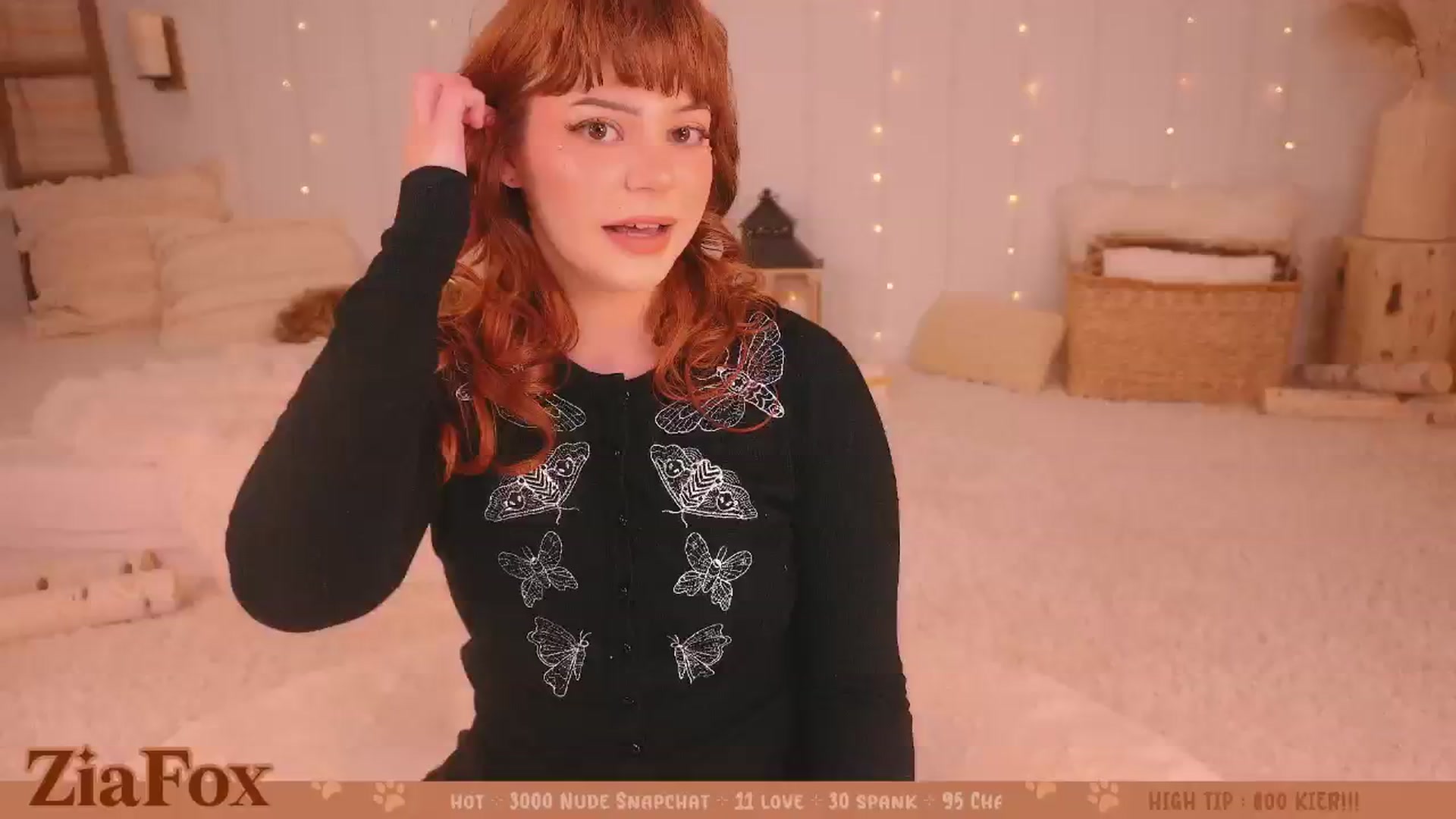 Gallery image thumbnail from ZiaFox's myfreecams stream on, 01/28/2025, 02:02 image 2 of 20
