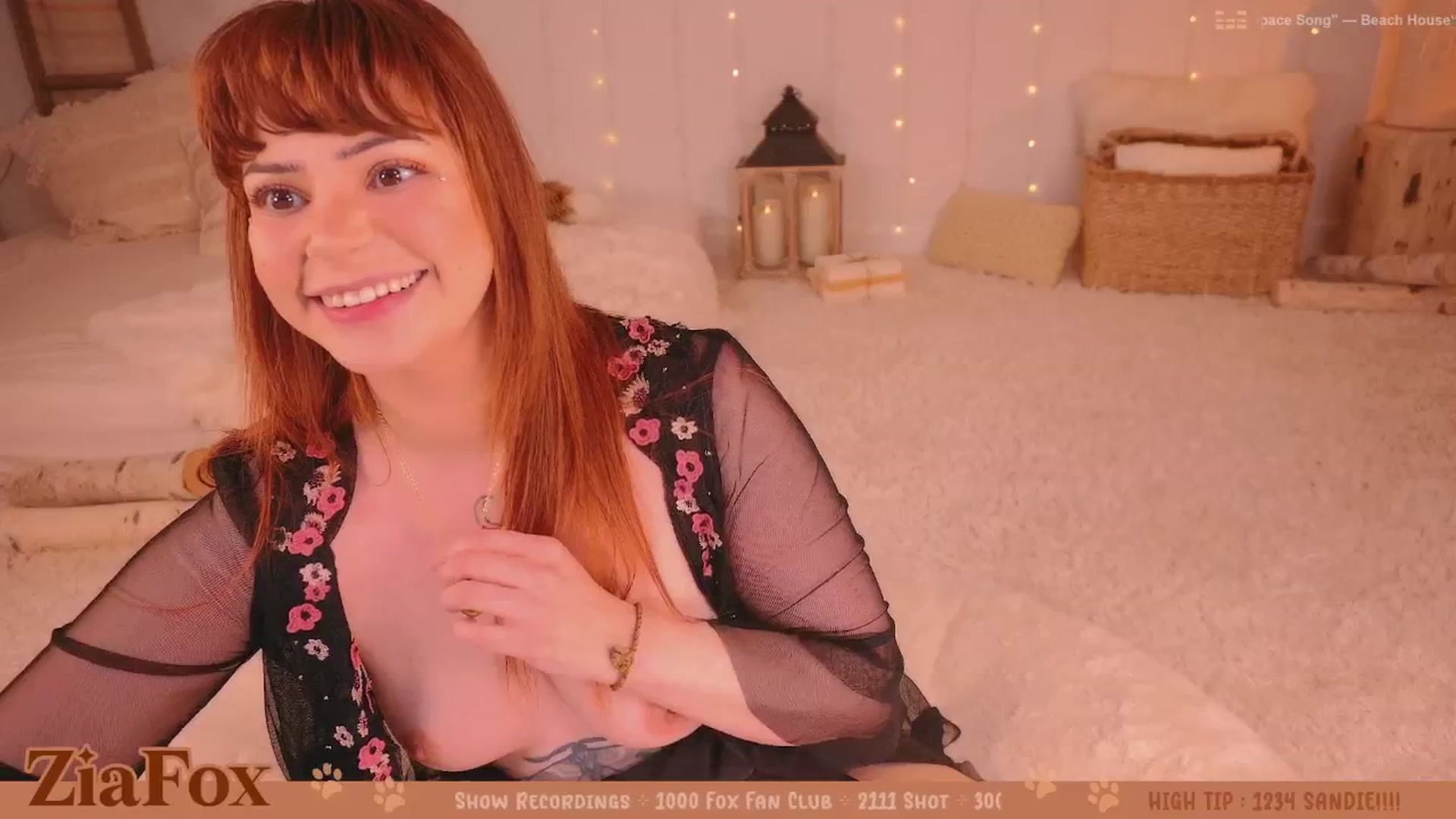 Gallery image thumbnail from ZiaFox's myfreecams stream on, 02/13/2025, 01:39 image 15 of 20