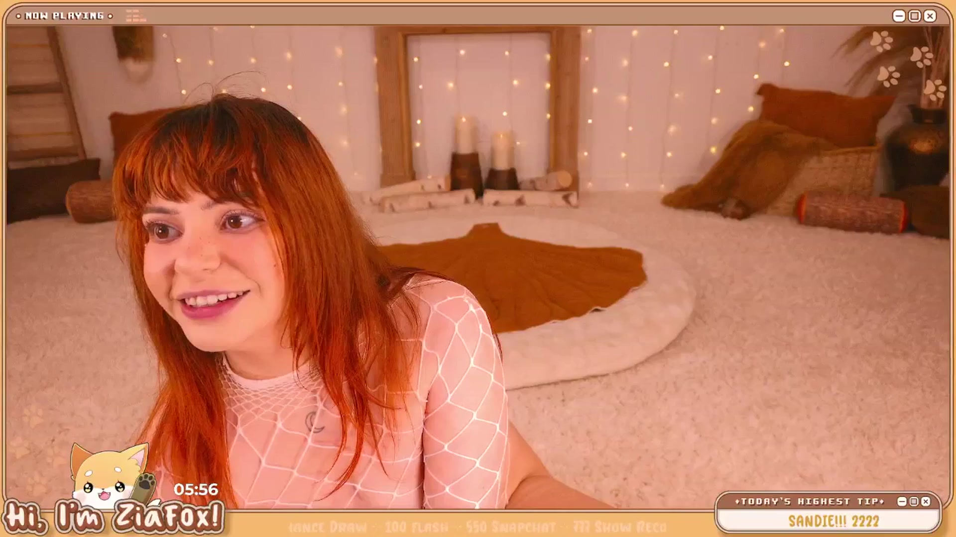 Gallery image thumbnail from ZiaFox's myfreecams stream on, 05/17/2025, 02:46 image 13 of 20