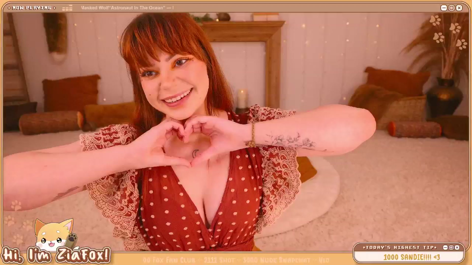 Gallery image thumbnail from ZiaFox's myfreecams stream on, 06/19/2025, 23:54 image 2 of 20