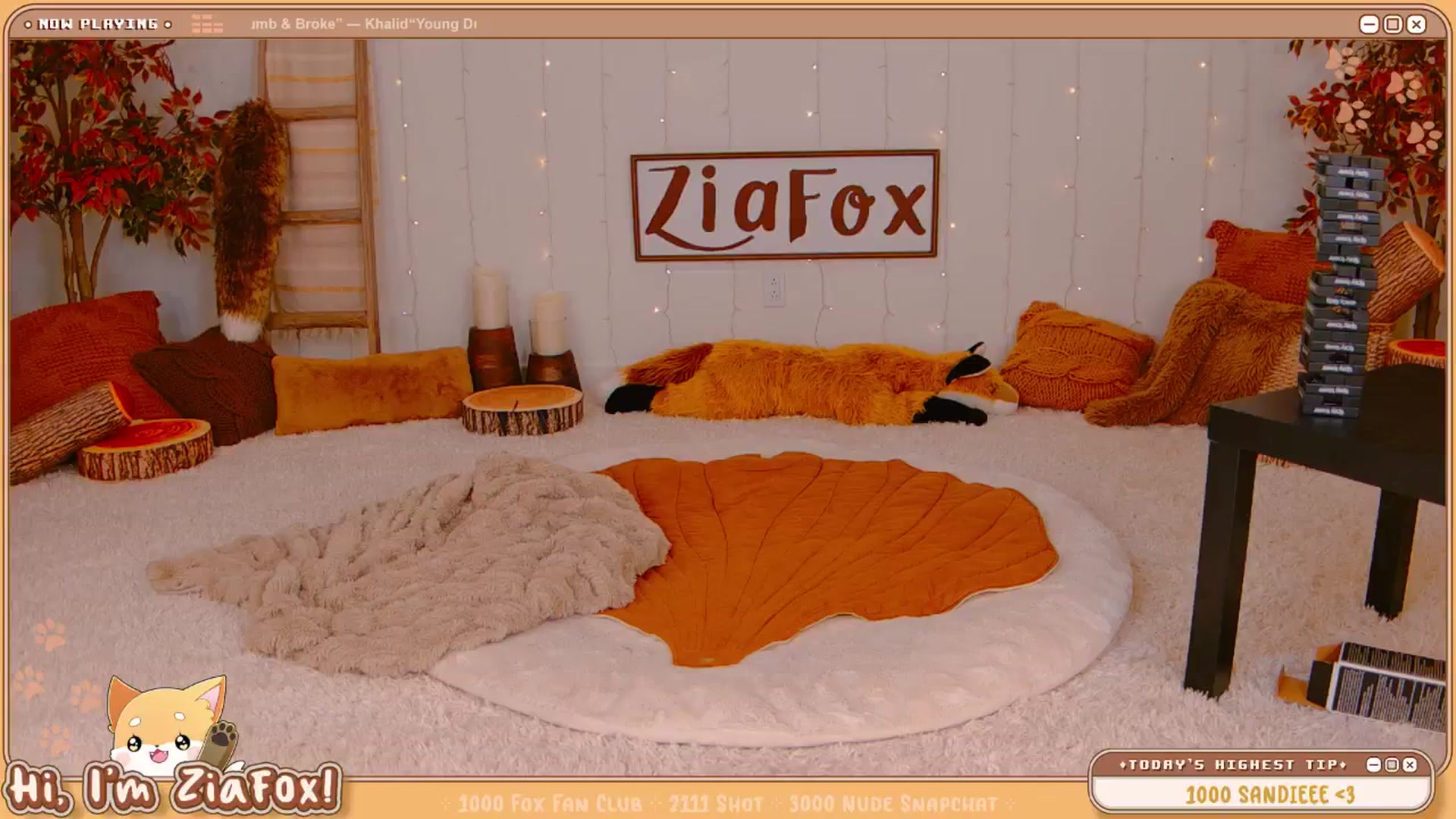 Gallery image thumbnail from ZiaFox's myfreecams stream on, 08/23/2025, 03:31 image 3 of 20