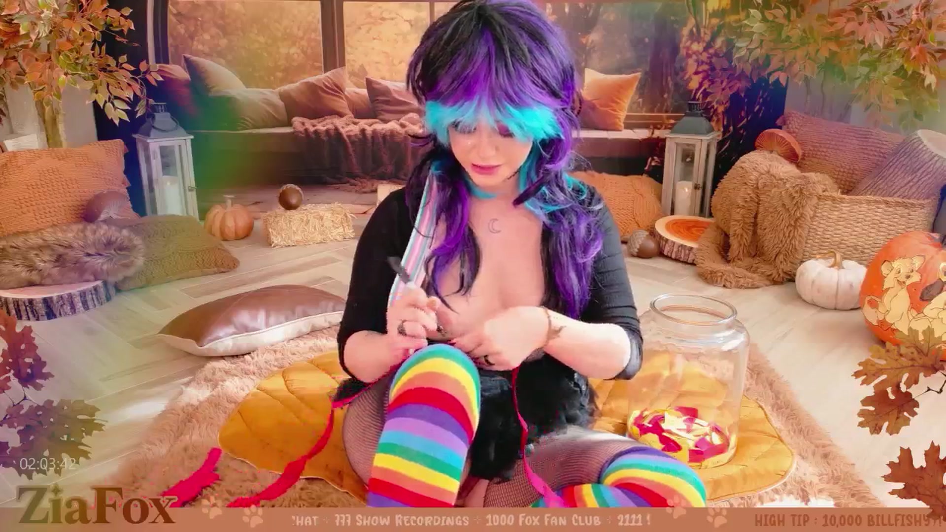 Gallery image thumbnail from ZiaFox's myfreecams stream on, 10/05/2025, 22:53 image 14 of 20