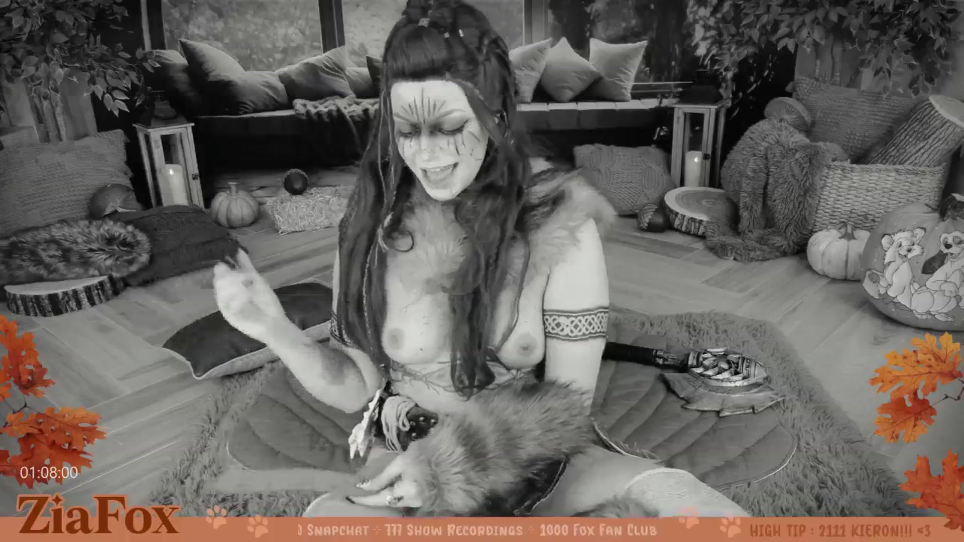 Gallery image thumbnail from ZiaFox's myfreecams stream on, 10/11/2025, 24:07 image 9 of 20