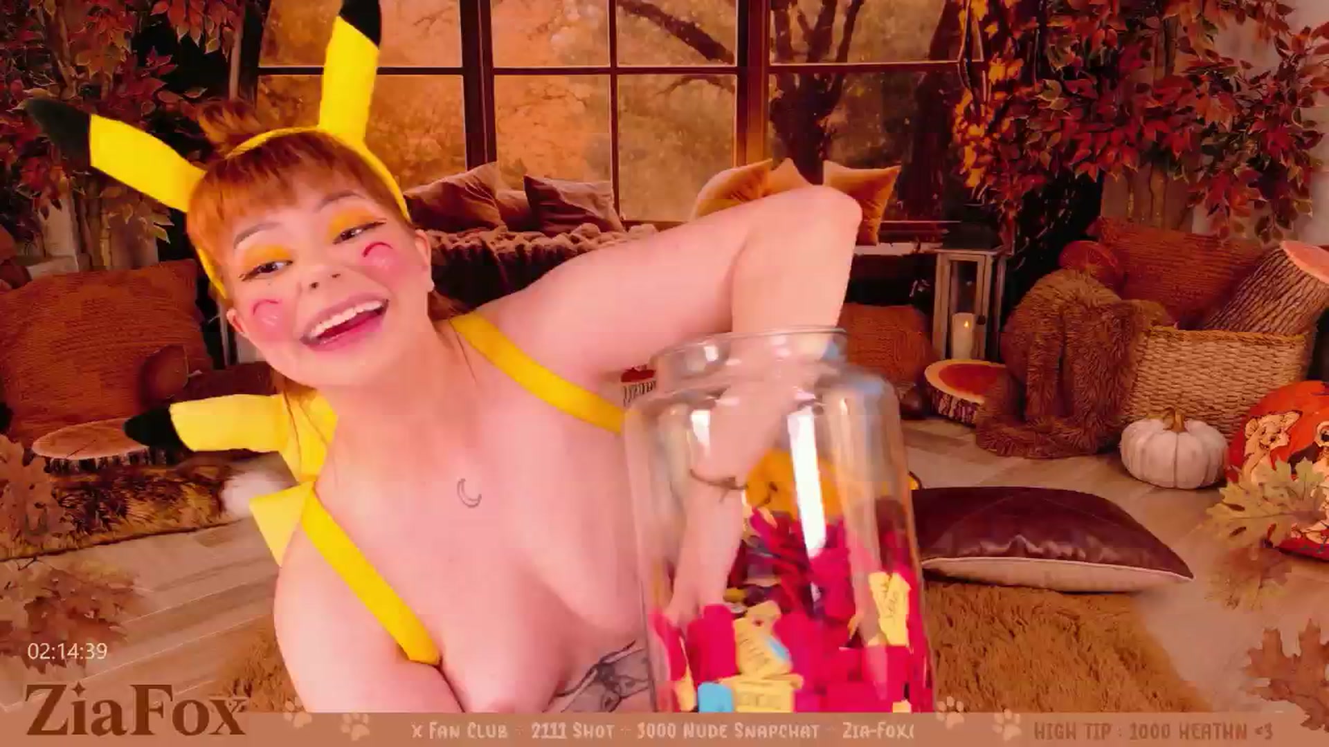 Gallery image thumbnail from ZiaFox's myfreecams stream on, 10/21/2025, 24:01 image 12 of 20