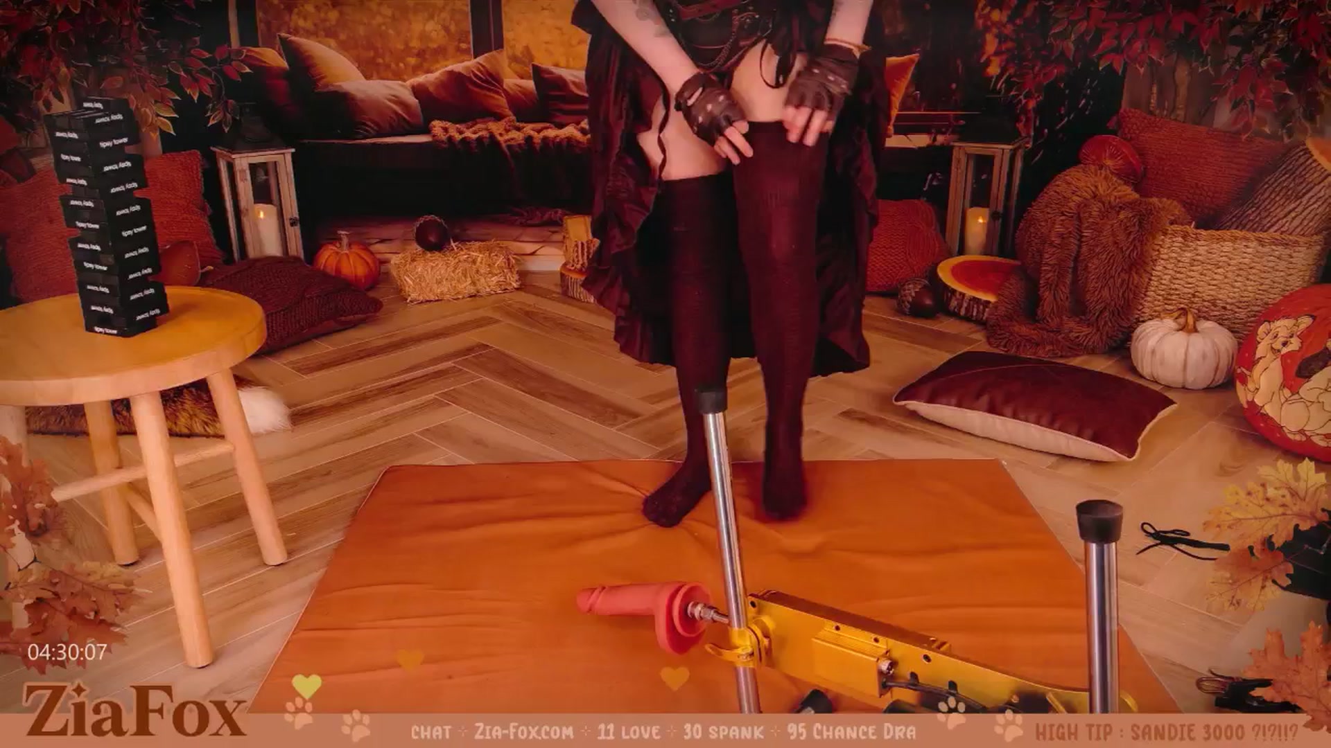 Gallery image thumbnail from ZiaFox's myfreecams stream on, 10/25/2025, 02:19 image 19 of 20