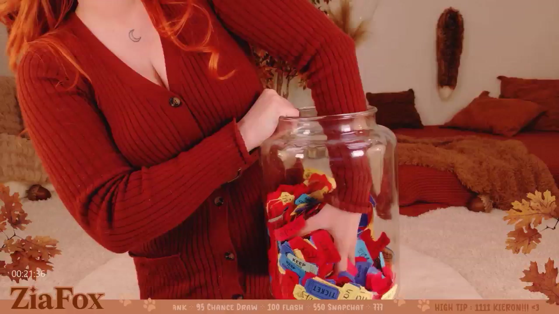 Gallery image thumbnail from ZiaFox's myfreecams stream on, 11/08/2025, 24:00 image 13 of 20