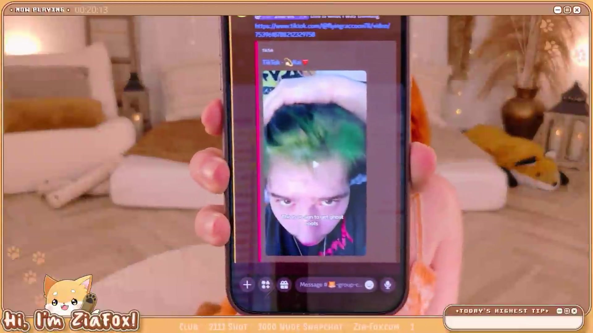 Gallery image thumbnail from ZiaFox's myfreecams stream on, 05/13/2026, 01:27 image 2 of 20