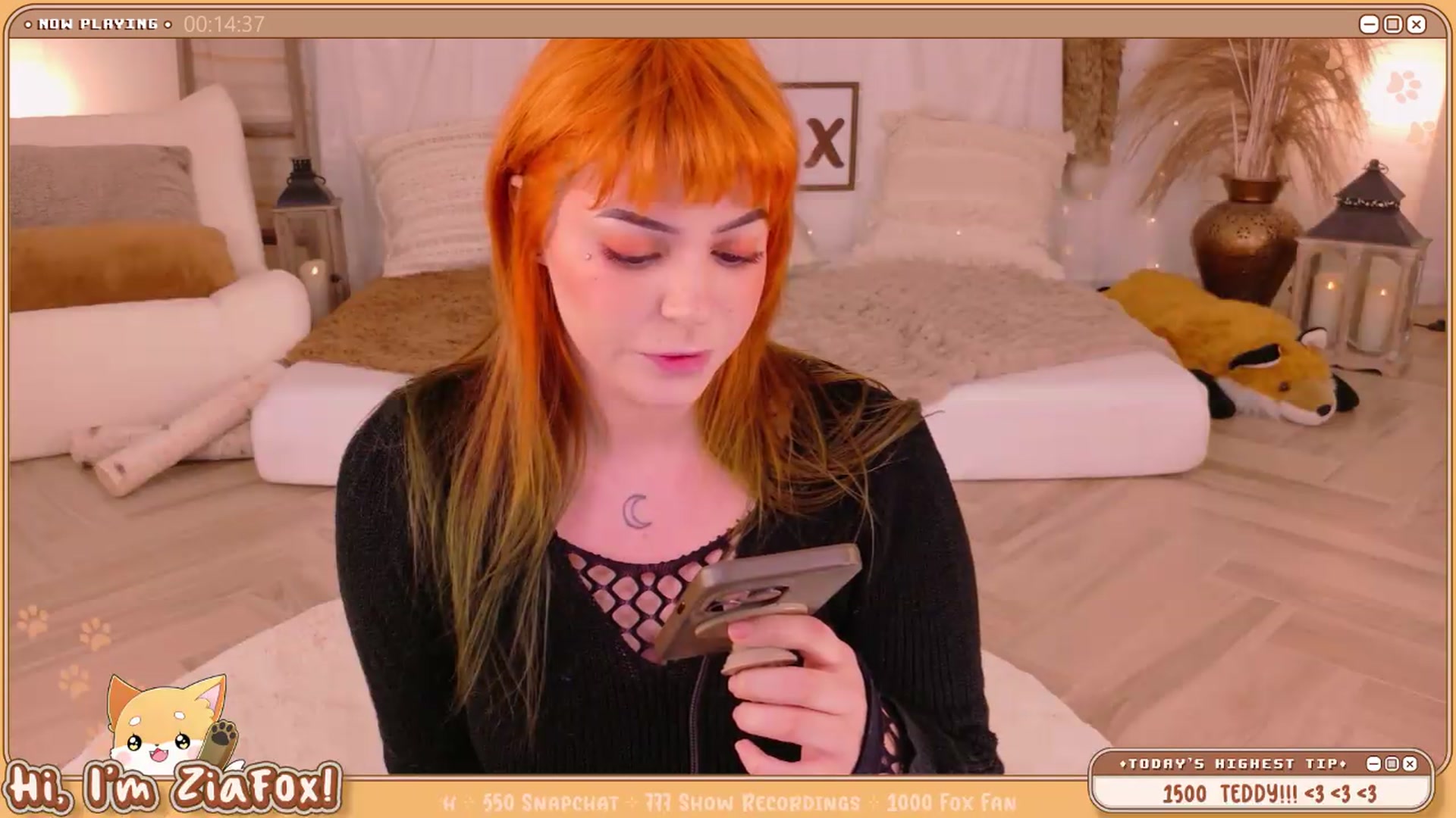 Gallery image thumbnail from ZiaFox's myfreecams stream on, 05/19/2026, 23:00 image 10 of 20