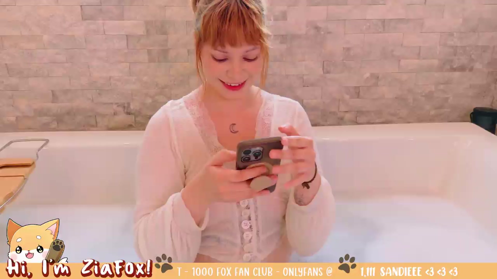 Gallery image thumbnail from ZiaFox's myfreecams stream on, 07/14/2026, 24:43 image 12 of 20