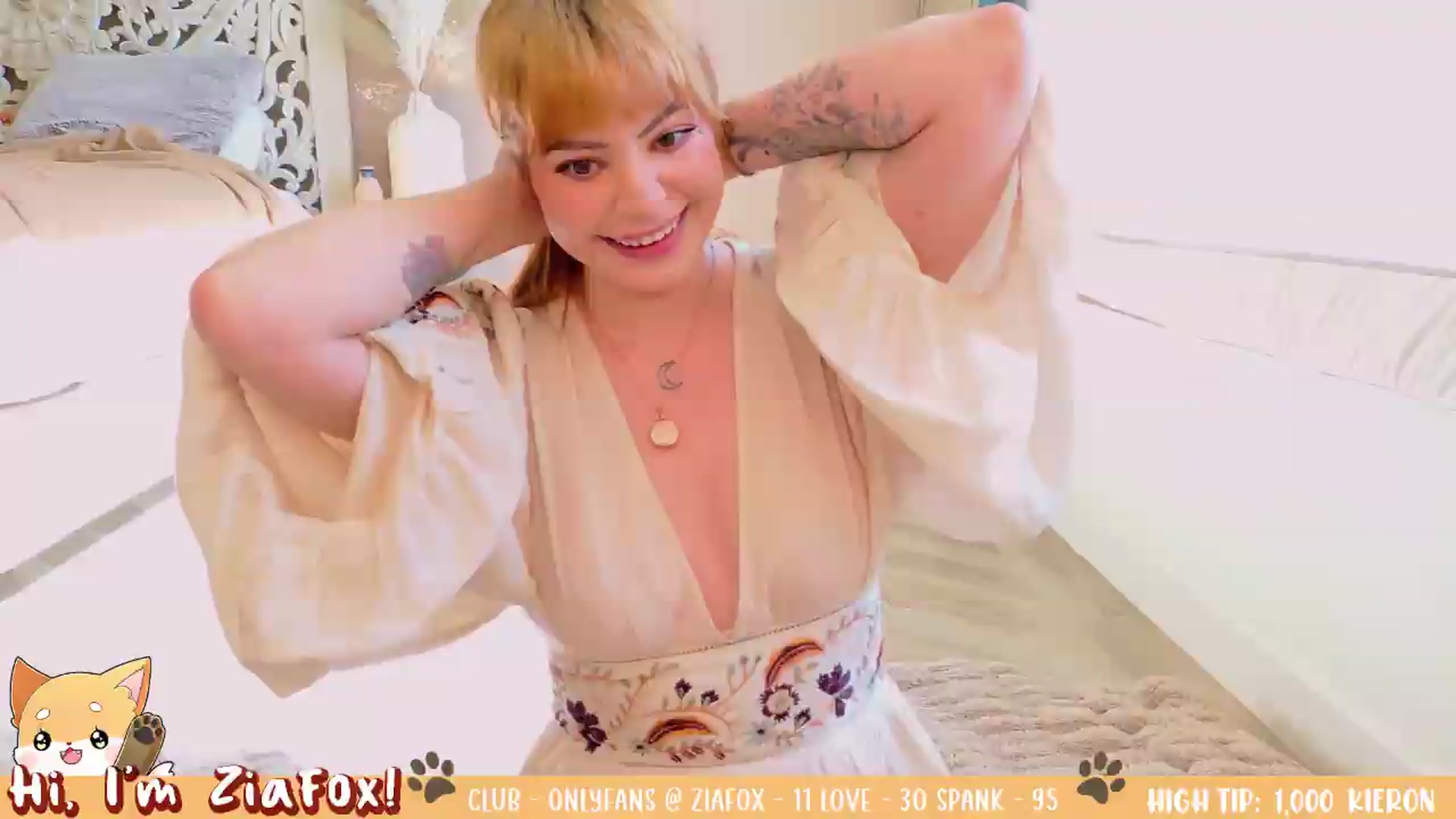 Gallery image thumbnail from ZiaFox's myfreecams stream on, 08/26/2026, 24:01 image 1 of 20