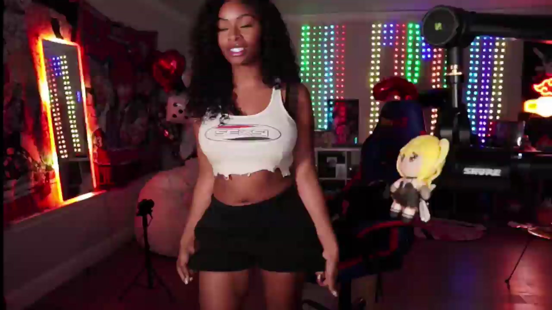 Gallery image thumbnail from ZiaZia's myfreecams stream on, 07/30/2026, 05:06 image 5 of 20