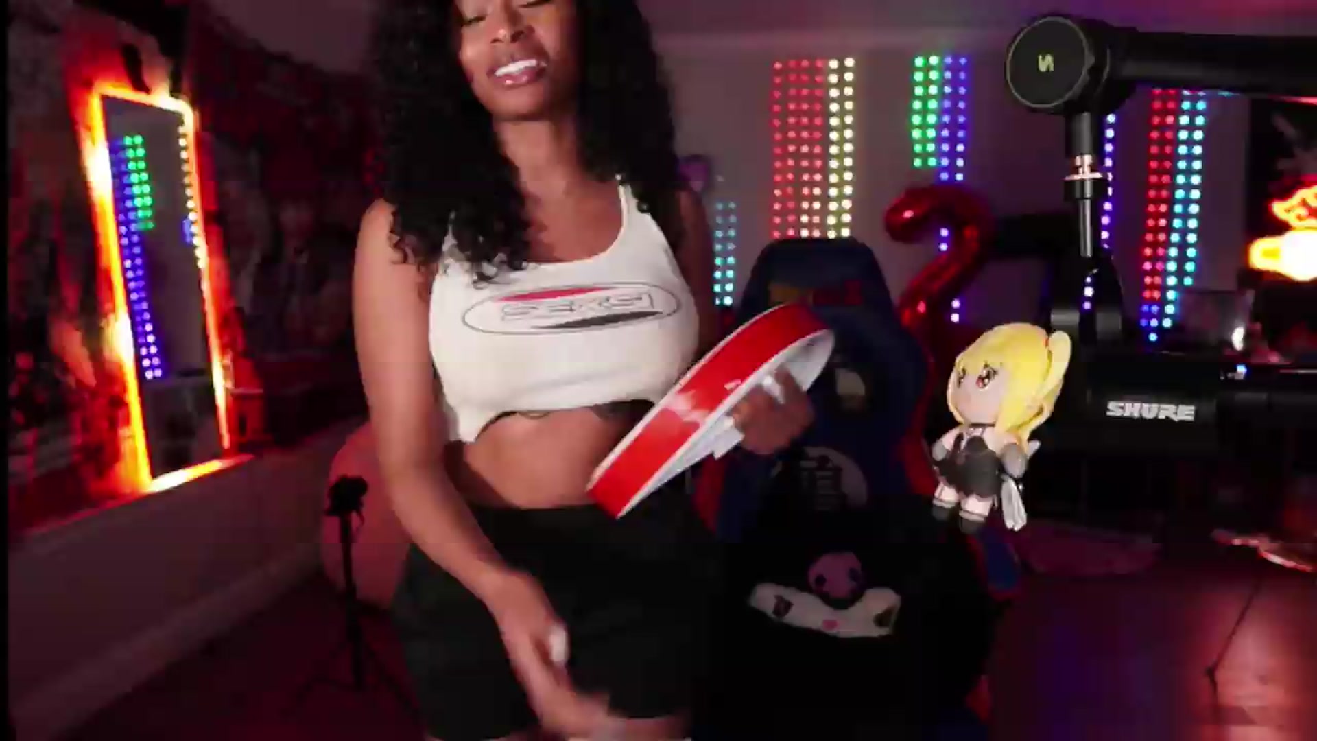 Gallery image thumbnail from ZiaZia's myfreecams stream on, 07/30/2026, 05:06 image 10 of 20