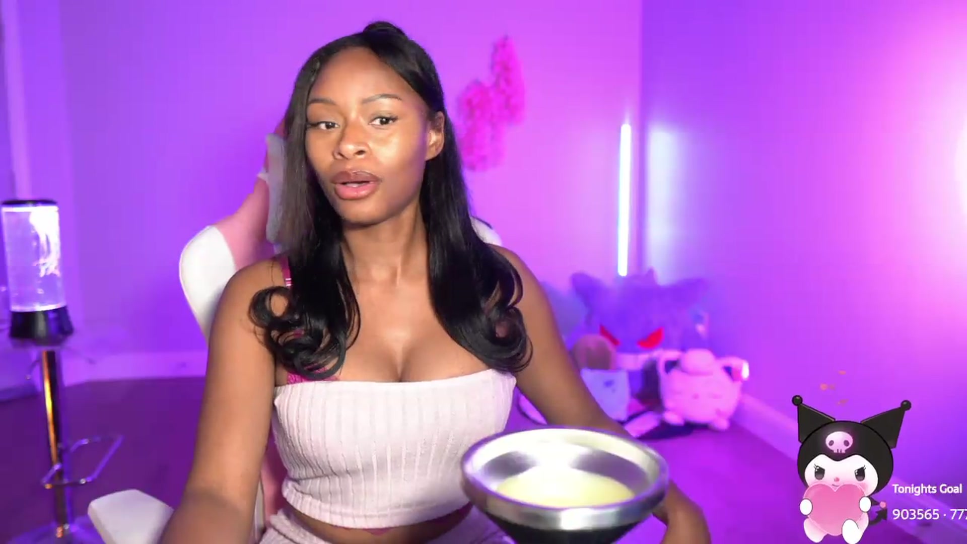 Gallery image thumbnail from ZiaZia's myfreecams stream on, 08/20/2026, 05:46 image 19 of 20