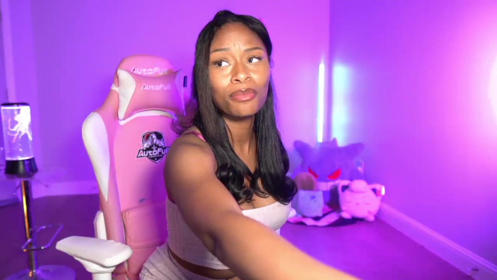 Gallery image thumbnail from ZiaZia's myfreecams stream on, 08/20/2026, 05:46 image 20 of 20