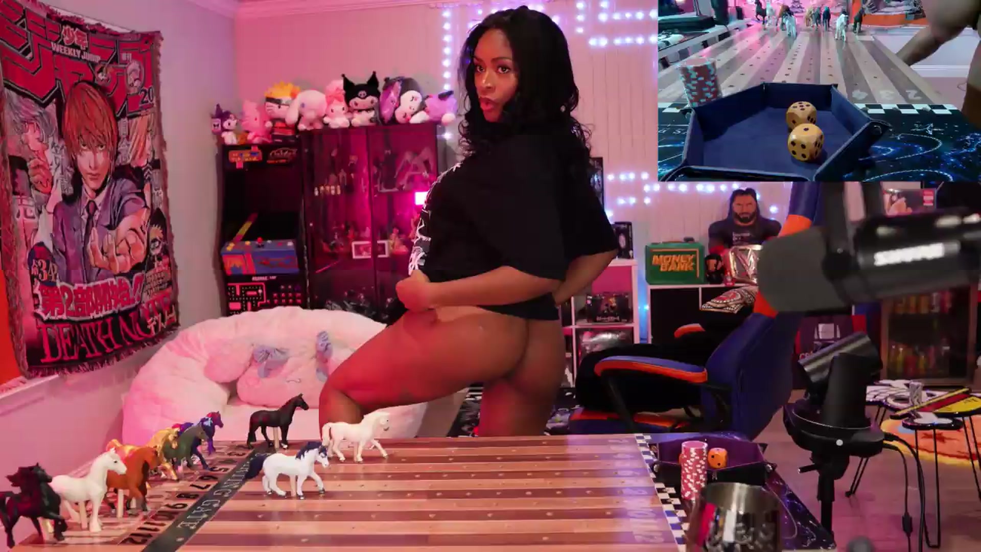 Gallery image thumbnail from ZiaZia's myfreecams stream on, 08/27/2026, 07:59 image 9 of 20