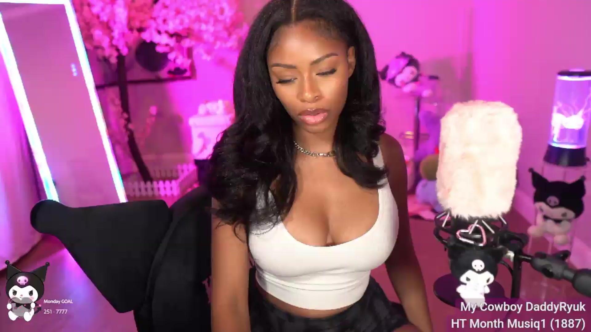 Gallery image thumbnail from ZiaZia's myfreecams stream on, 09/08/2026, 05:30 image 7 of 20
