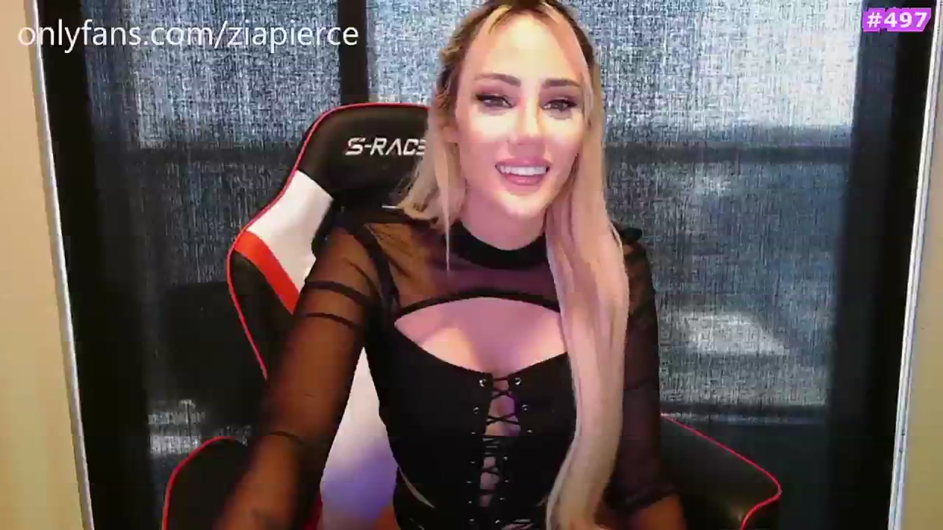 Gallery image thumbnail from Zia_P's myfreecams stream on, 07/23/2023, 21:47 image 3 of 20