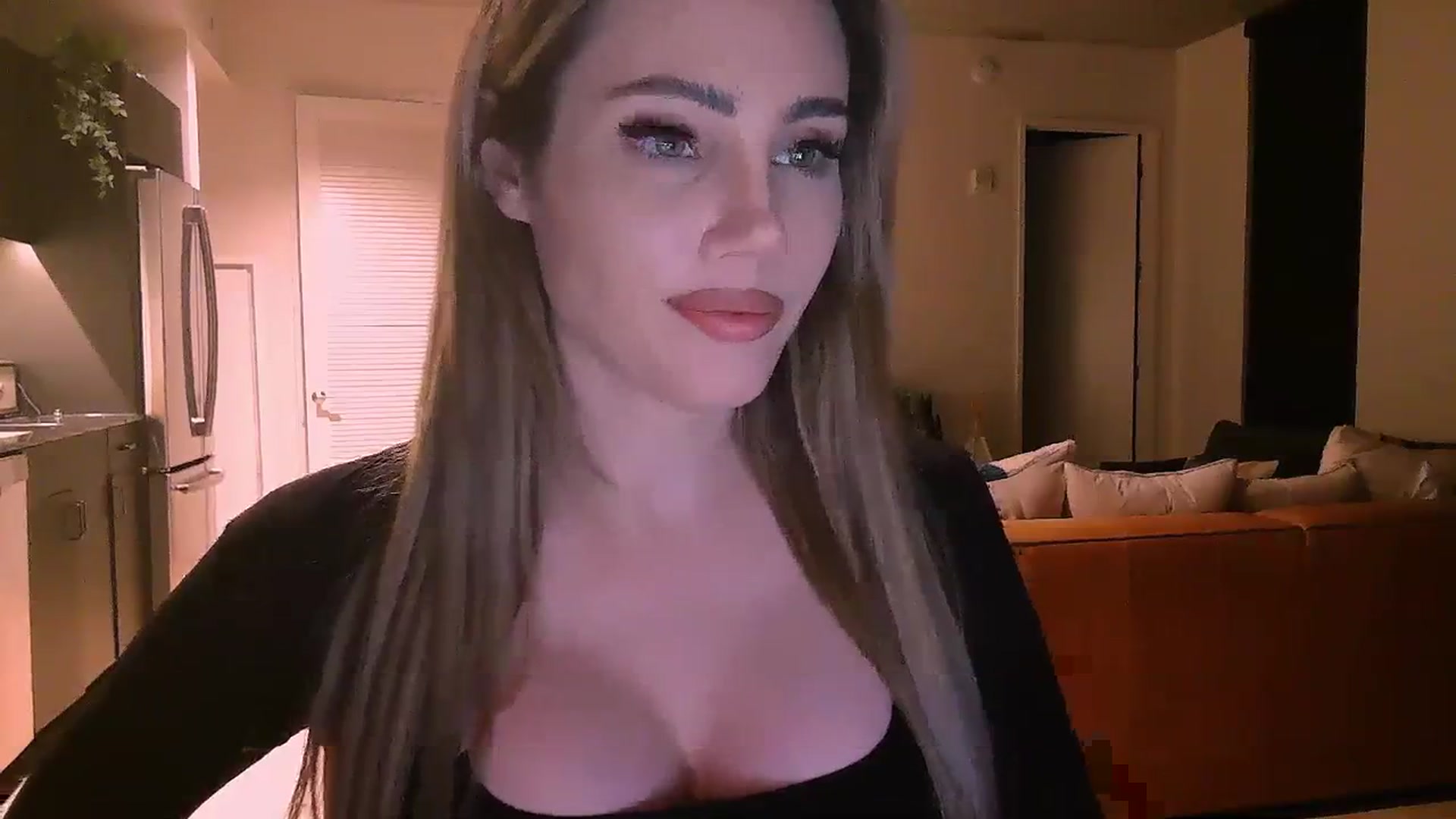 Gallery image thumbnail from Zia_P's myfreecams stream on, 12/05/2023, 02:15 image 2 of 20
