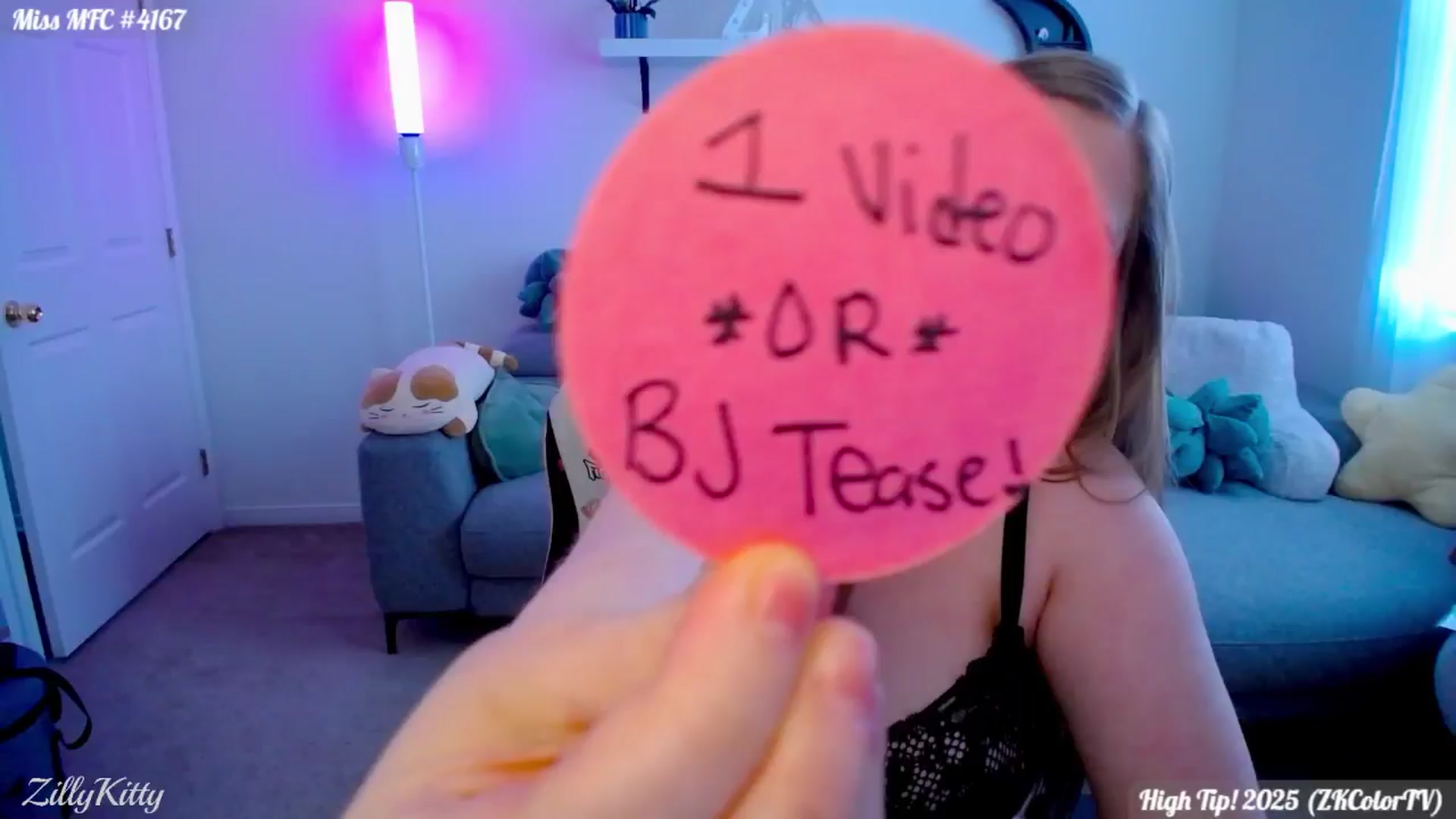 Gallery image thumbnail from ZillMadeMeCry's myfreecams stream on, 03/22/2025, 24:05 image 6 of 20