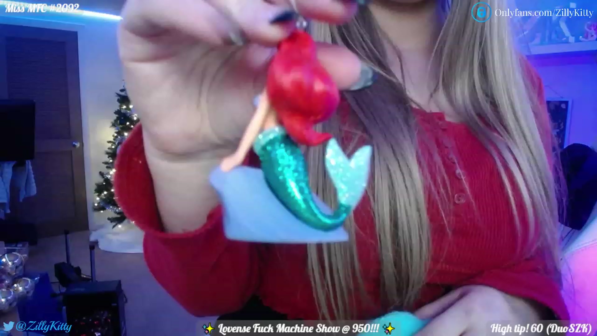Gallery image thumbnail from ZillyKitty's myfreecams stream on, 11/22/2022, 24:56 image 7 of 20