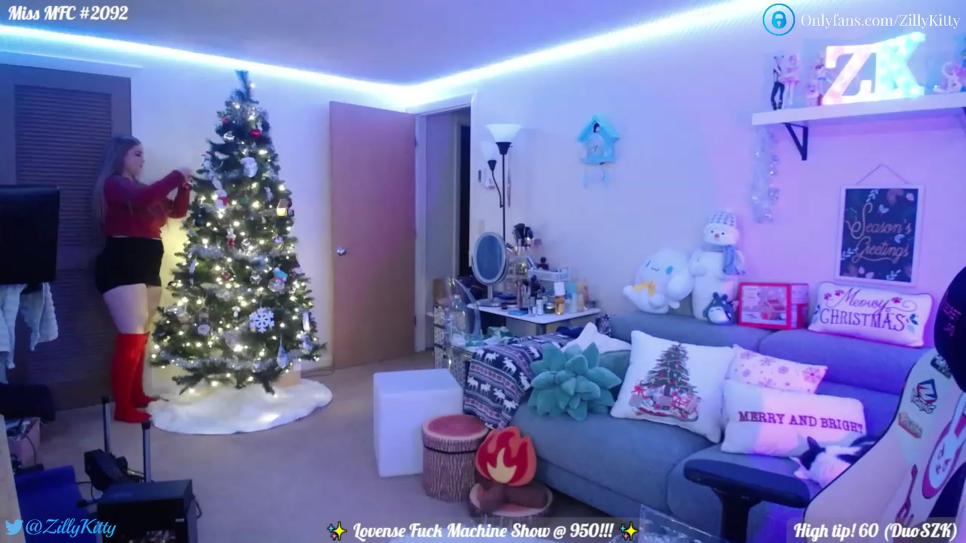 Gallery image thumbnail from ZillyKitty's myfreecams stream on, 11/22/2022, 24:56 image 10 of 20