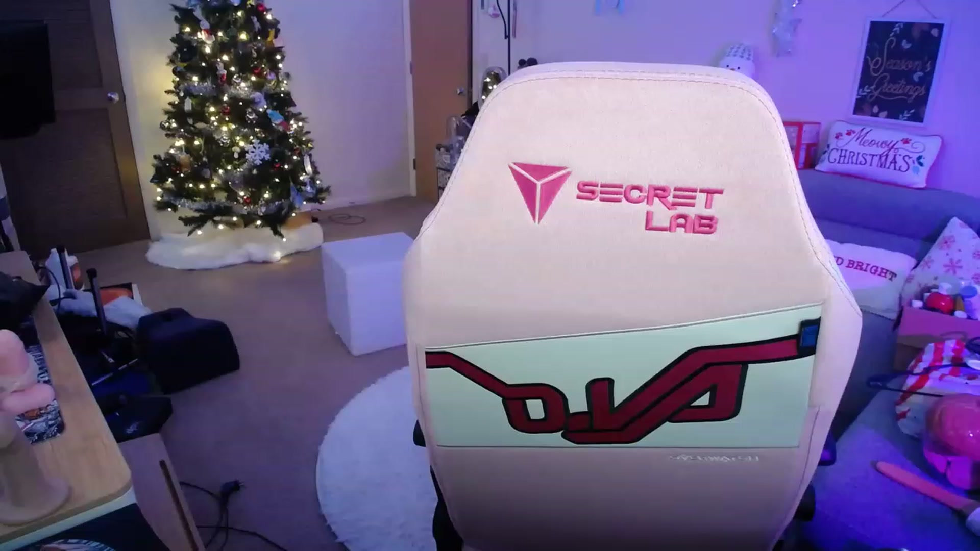 Gallery image thumbnail from ZillyKitty's myfreecams stream on, 11/27/2022, 02:23 image 2 of 20