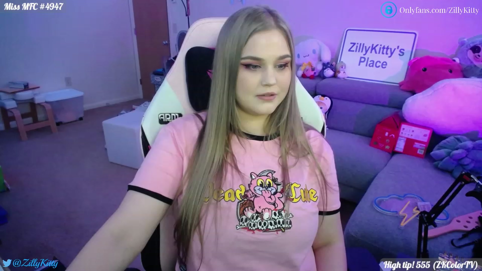 Gallery image thumbnail from ZillyKitty's myfreecams stream on, 01/06/2023, 24:11 image 13 of 20