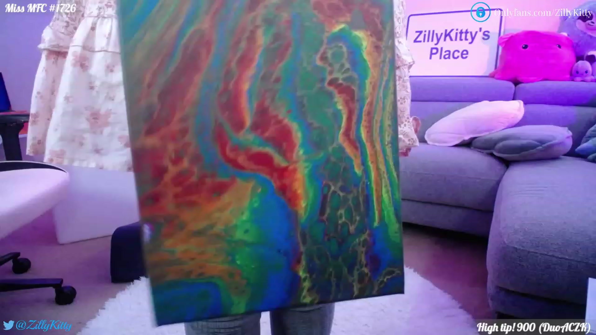 Gallery image thumbnail from ZillyKitty's myfreecams stream on, 01/11/2023, 24:05 image 16 of 20