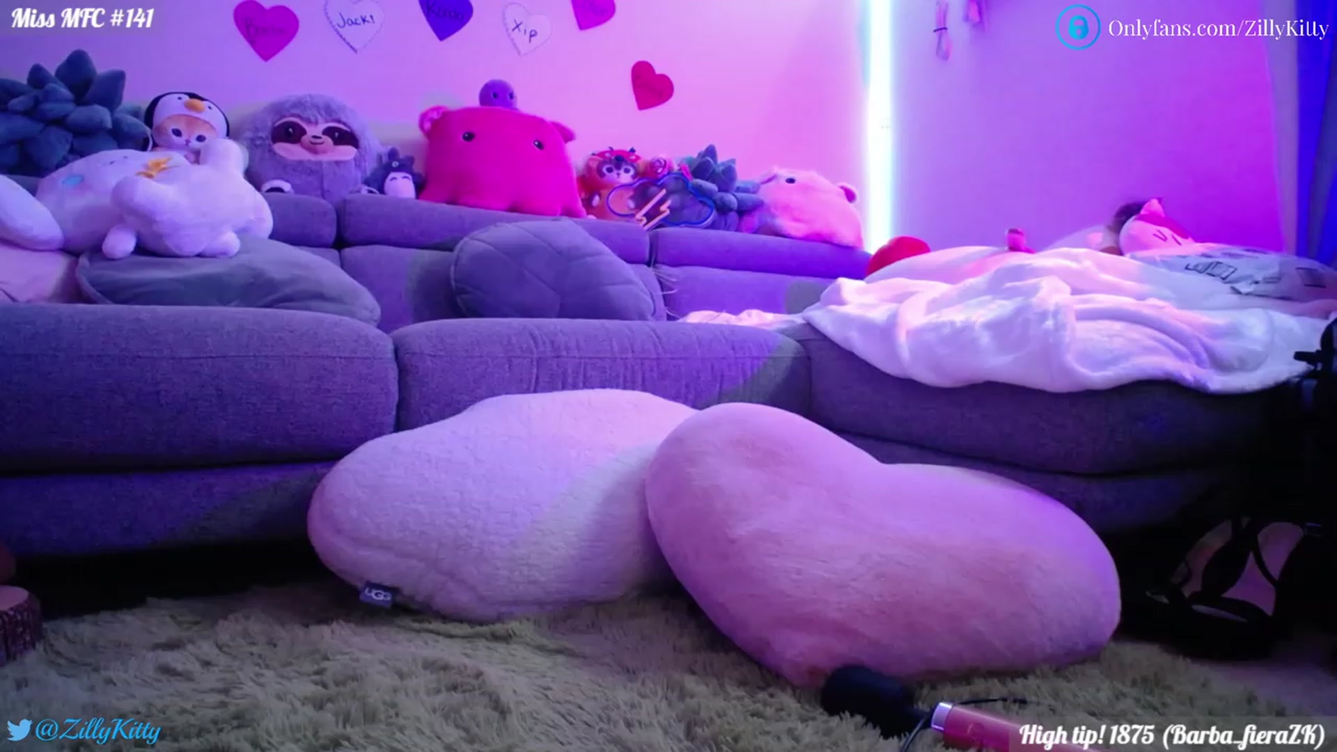 Gallery image thumbnail from ZillyKitty's myfreecams stream on, 02/03/2023, 03:36 image 9 of 20