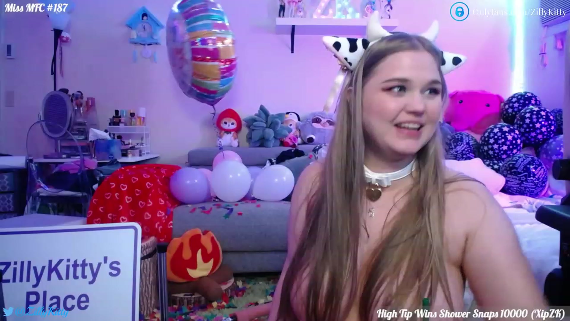 Gallery image thumbnail from ZillyKitty's myfreecams stream on, 03/05/2023, 05:30 image 2 of 20