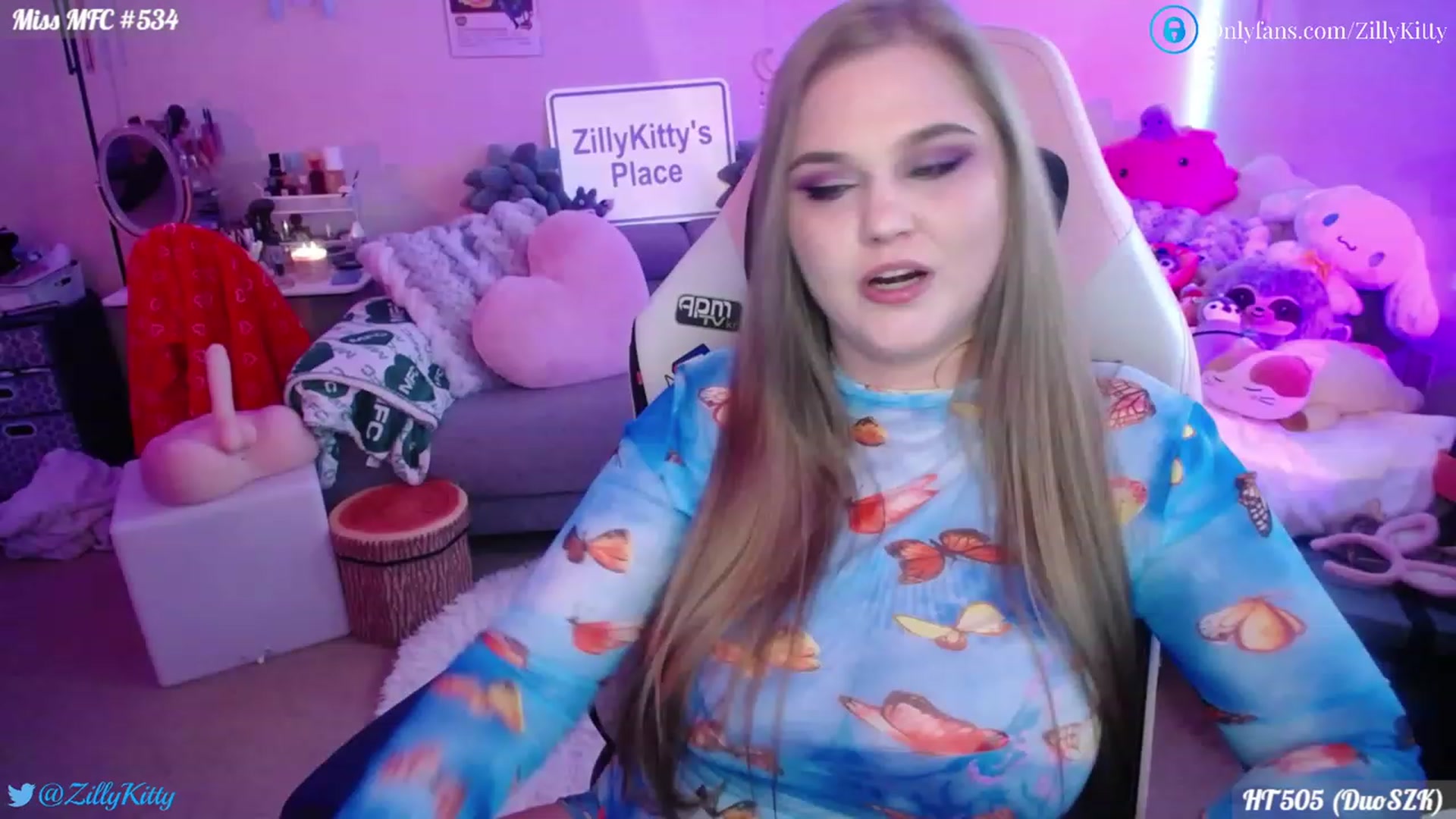 Gallery image thumbnail from ZillyKitty's myfreecams stream on, 04/12/2023, 22:36 image 13 of 20