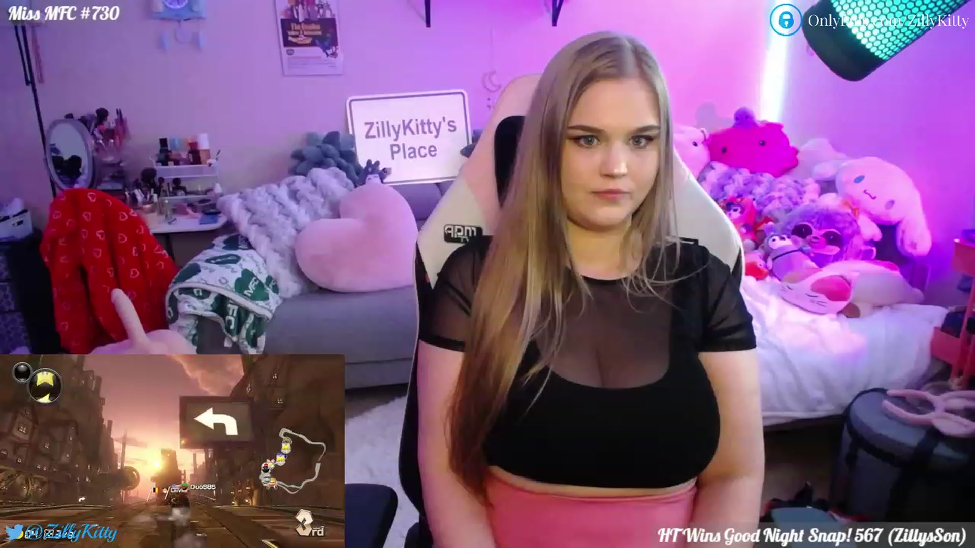 Gallery image thumbnail from ZillyKitty's myfreecams stream on, 04/15/2023, 23:07 image 5 of 20
