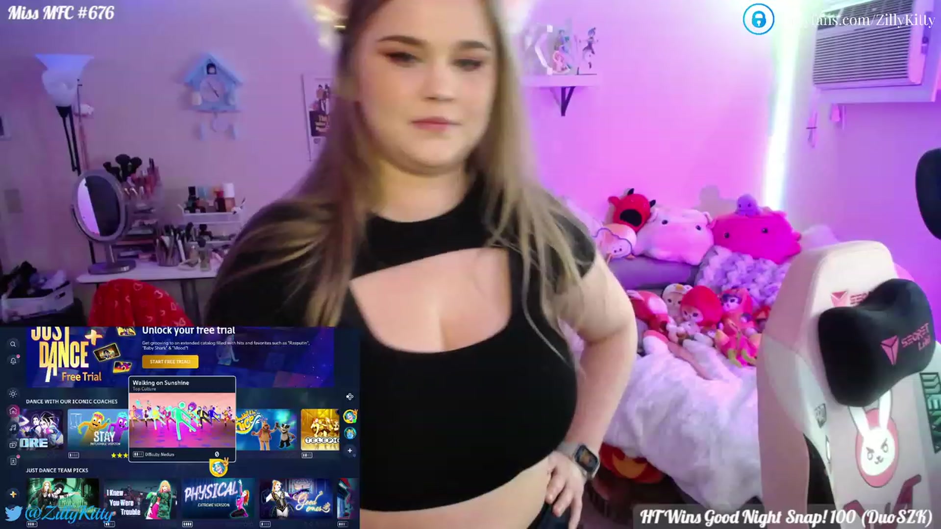 Gallery image thumbnail from ZillyKitty's myfreecams stream on, 04/17/2023, 22:12 image 9 of 20