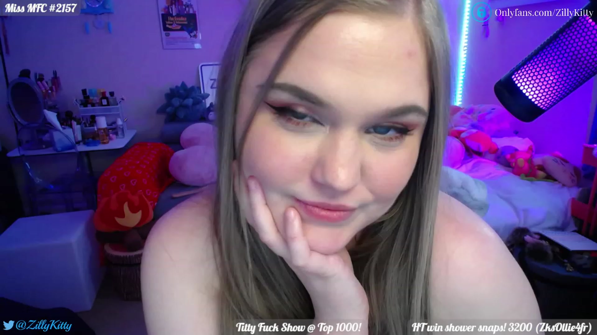 Gallery image thumbnail from ZillyKitty's myfreecams stream on, 05/30/2023, 21:22 image 18 of 20