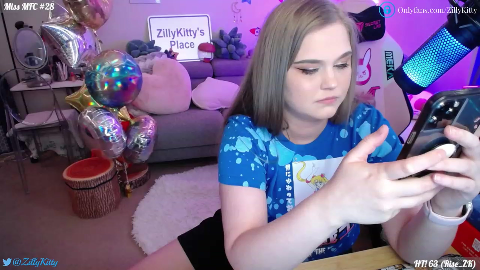 Gallery image thumbnail from ZillyKitty's myfreecams stream on, 07/02/2023, 19:32 image 8 of 20