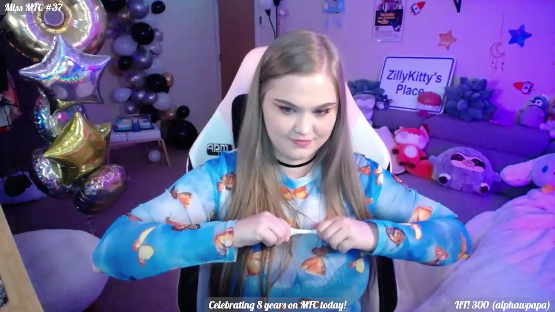 Gallery image thumbnail from ZillyKitty's myfreecams stream on, 07/03/2023, 20:06 image 4 of 20