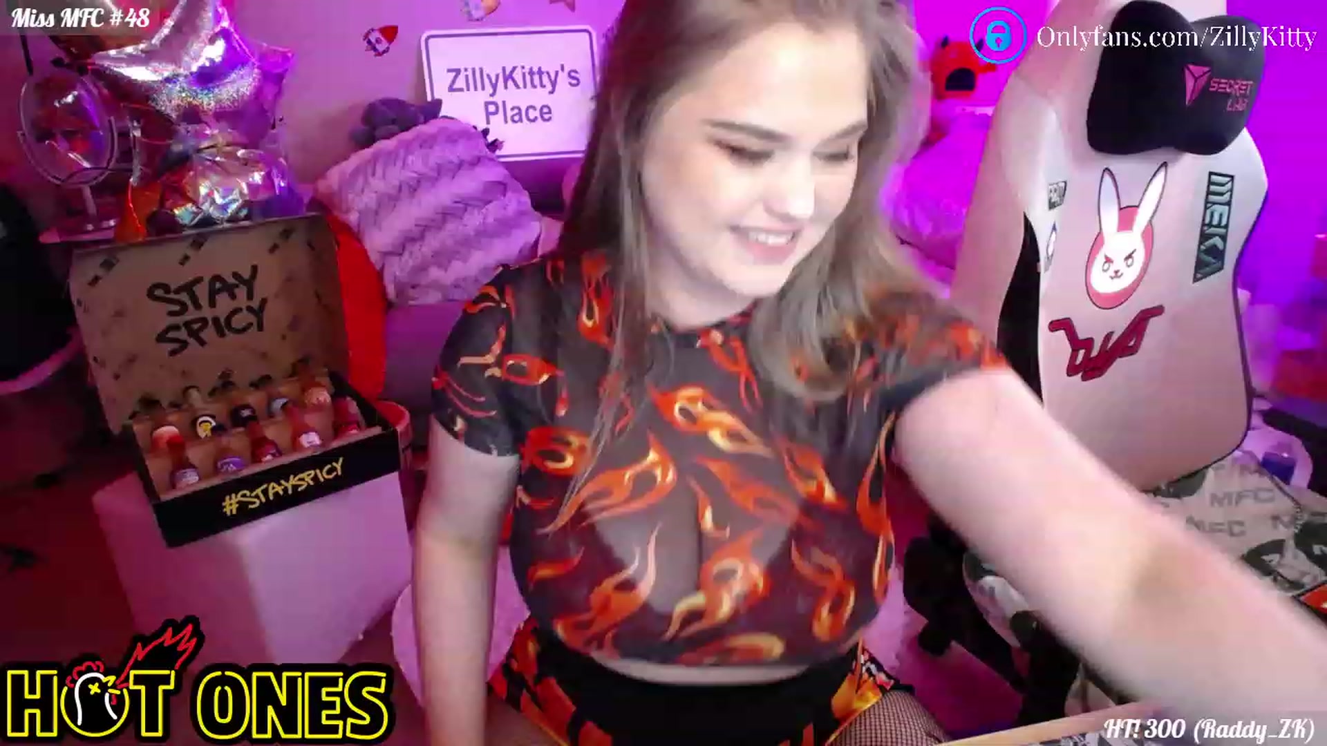 Gallery image thumbnail from ZillyKitty's myfreecams stream on, 07/07/2023, 22:58 image 11 of 20