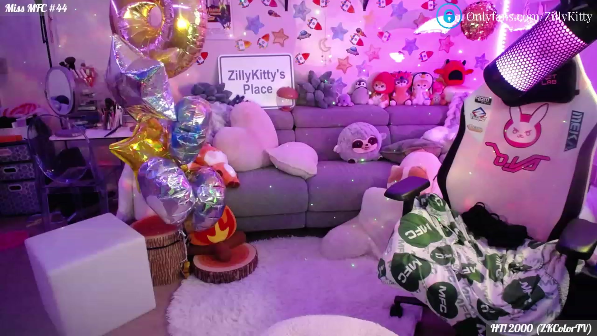 Gallery image thumbnail from ZillyKitty's myfreecams stream on, 07/08/2023, 23:39 image 7 of 20