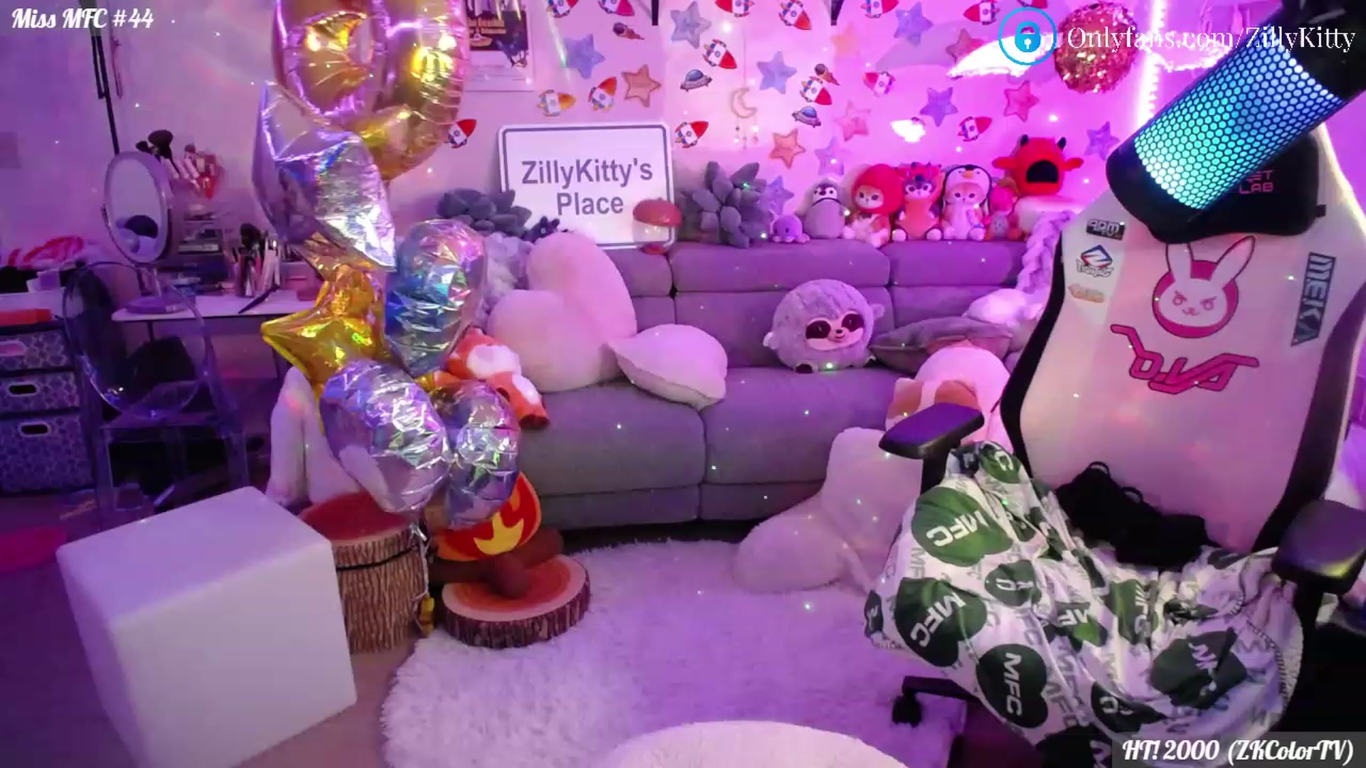 Gallery image thumbnail from ZillyKitty's myfreecams stream on, 07/08/2023, 23:39 image 4 of 20