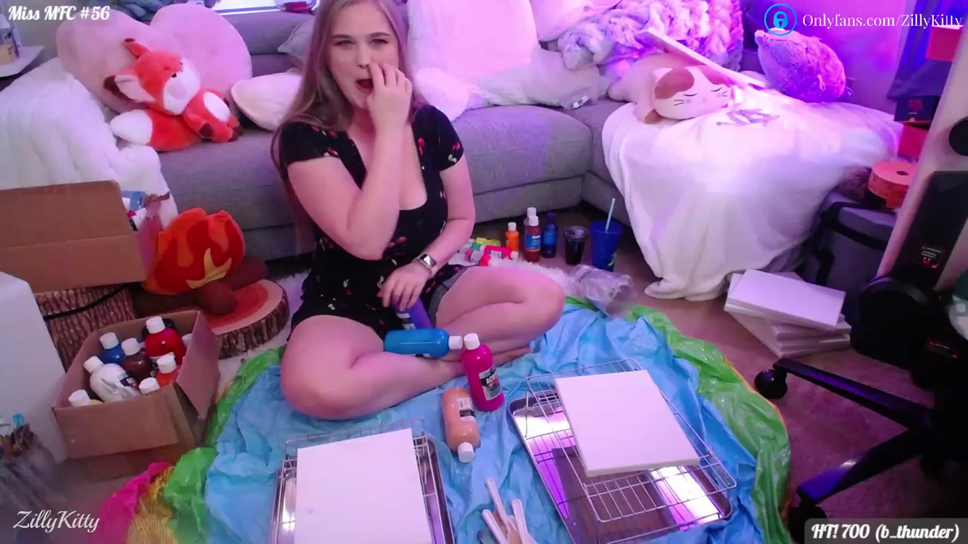 Gallery image thumbnail from ZillyKitty's myfreecams stream on, 07/10/2023, 23:24 image 3 of 20
