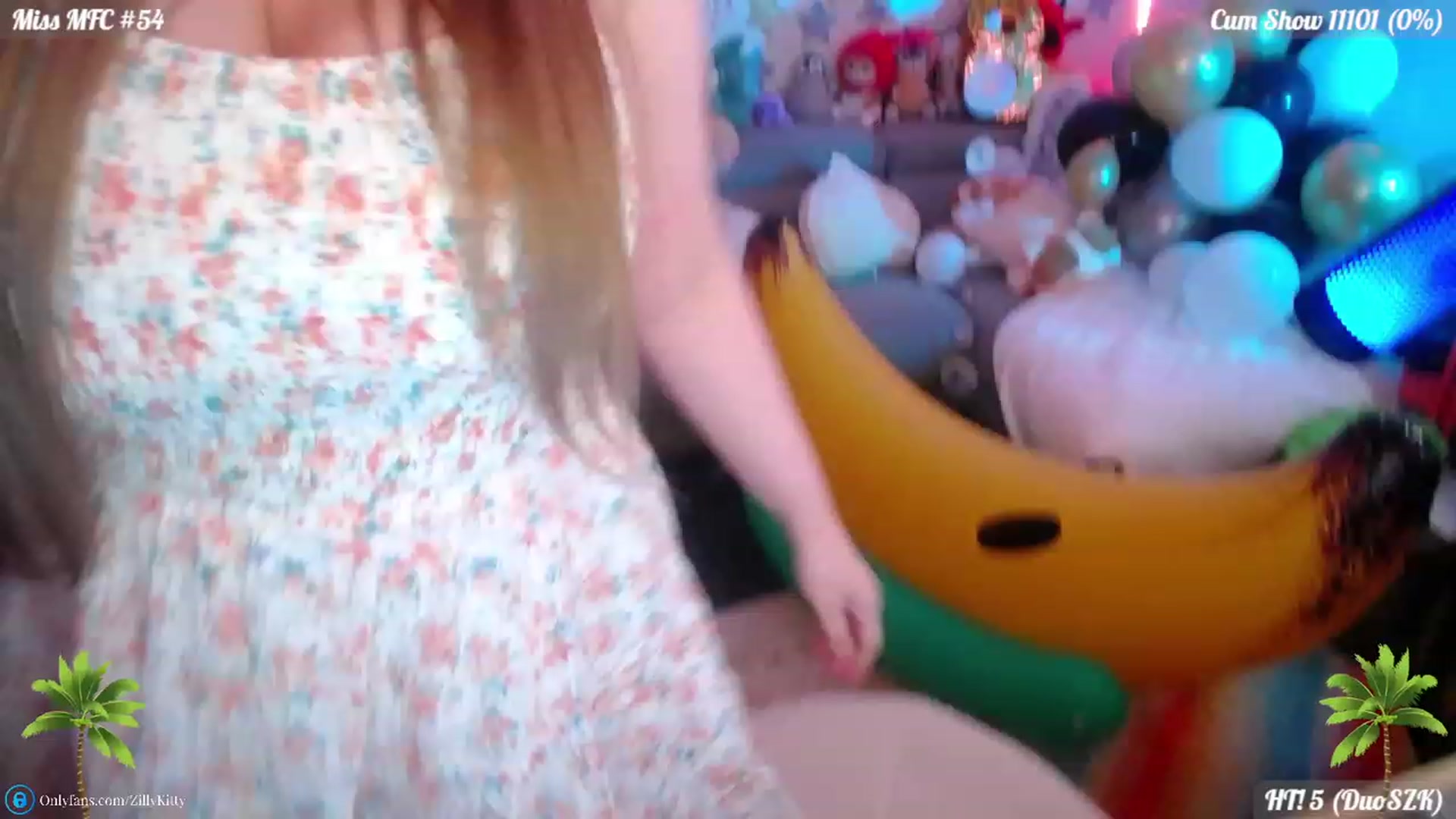 Gallery image thumbnail from ZillyKitty's myfreecams stream on, 07/12/2023, 21:39 image 6 of 20