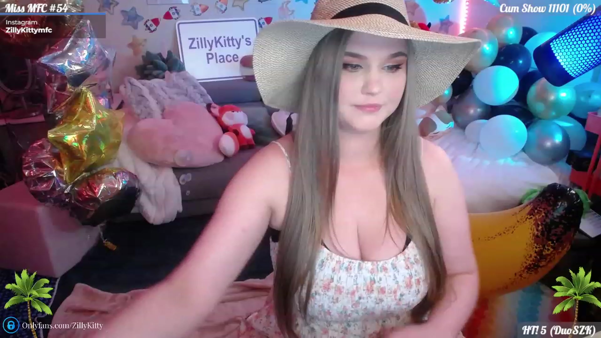 Gallery image thumbnail from ZillyKitty's myfreecams stream on, 07/12/2023, 21:39 image 15 of 20