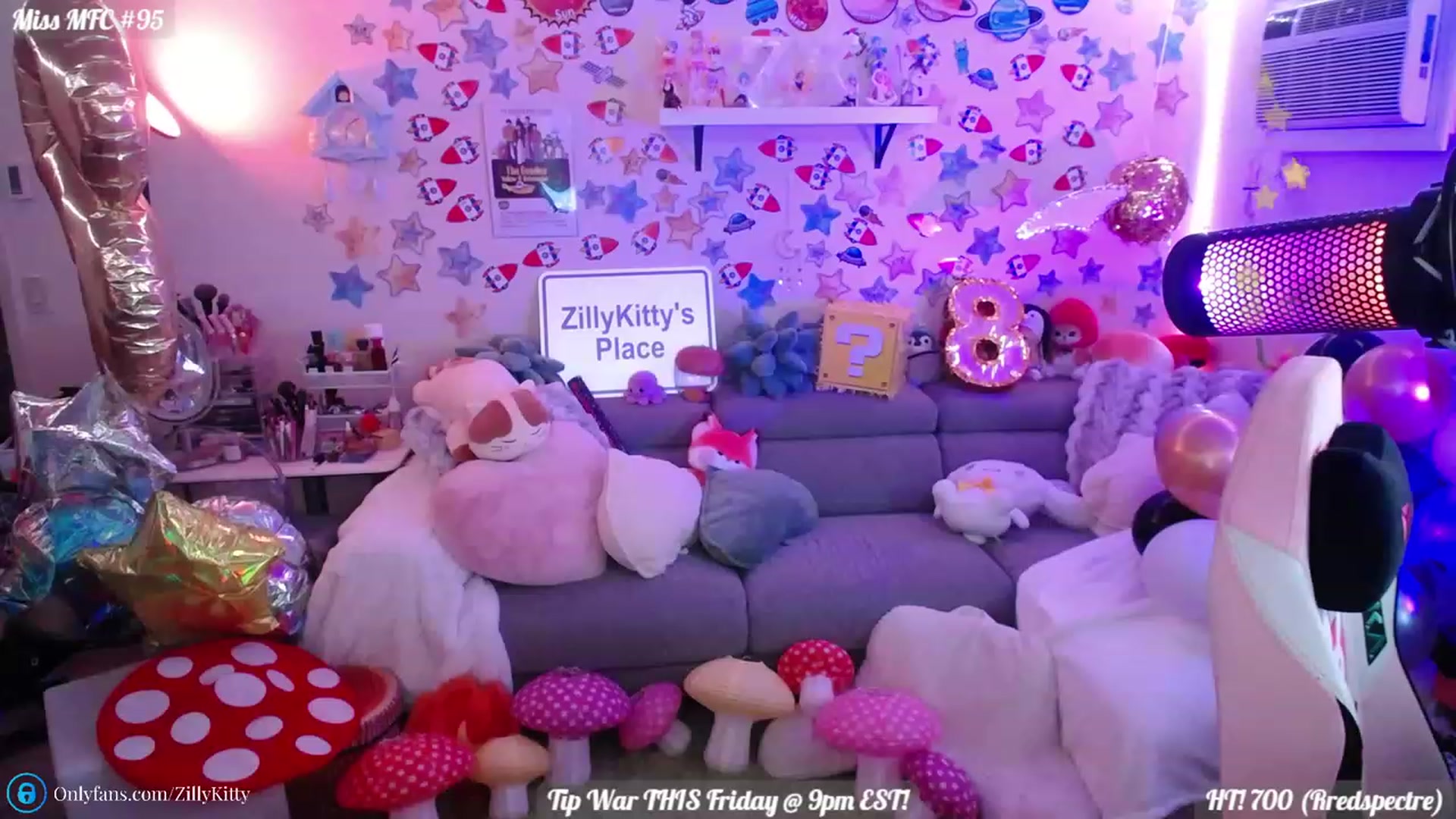 Gallery image thumbnail from ZillyKitty's myfreecams stream on, 07/19/2023, 23:45 image 8 of 20