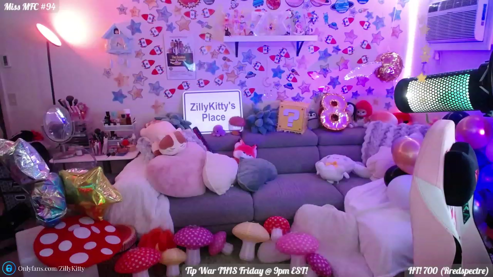 Gallery image thumbnail from ZillyKitty's myfreecams stream on, 07/19/2023, 23:45 image 13 of 20